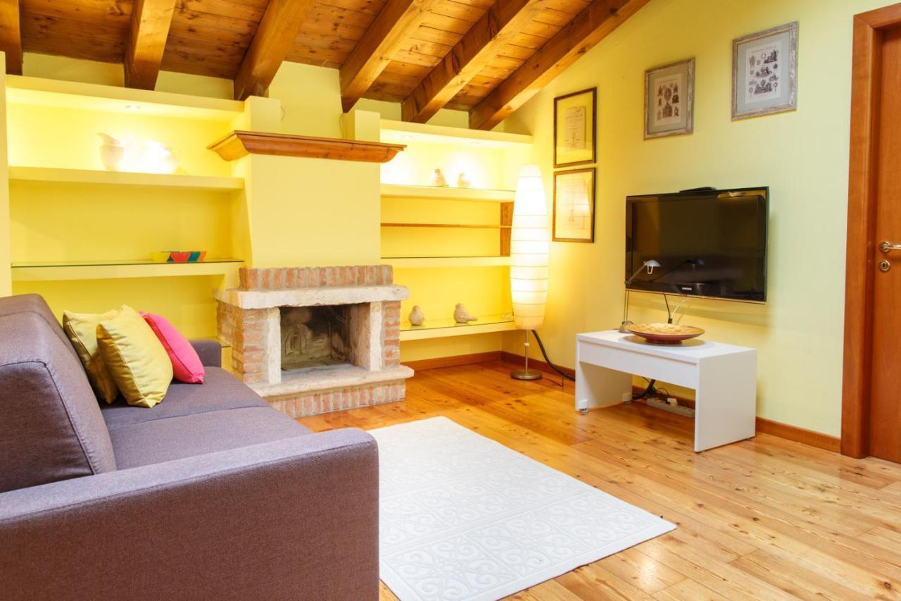 Appartamento Topazio Verona Exterior foto